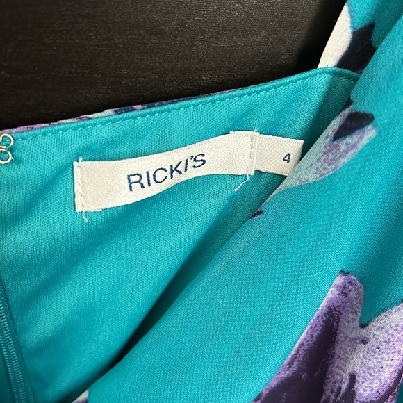 Ricki’s floral asymmetrical dress Sz 4 - Picture 3 of 13